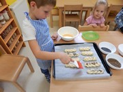 Pečeme ve školce - od zrníčka po rohlík